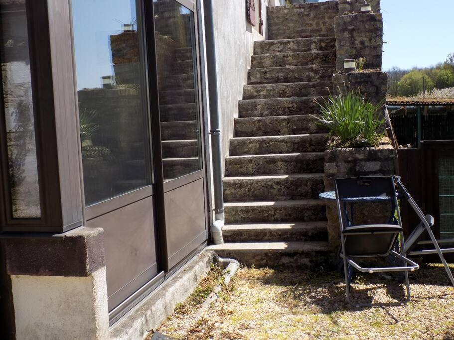 Apartament Vue Du Jardin Les Adjots Zewnętrze zdjęcie